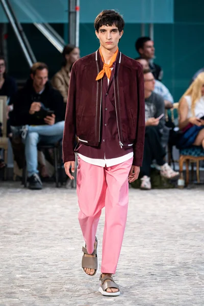 Look 6